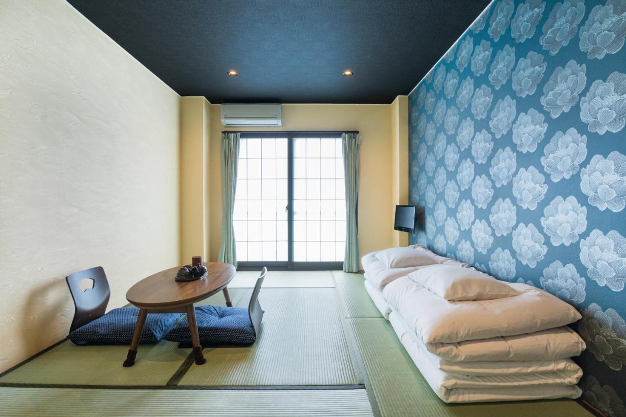 Tabist Sparkling Dolphins Inn Киото Экстерьер фото