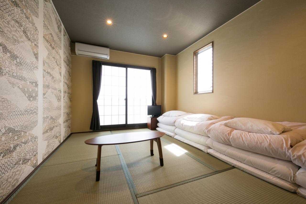 Tabist Sparkling Dolphins Inn Киото Экстерьер фото
